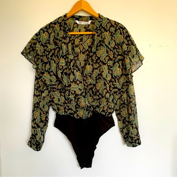 ZARA PAISLEY GREEN LONG SLEEVED BODYSUIT - Picture 1 of 10